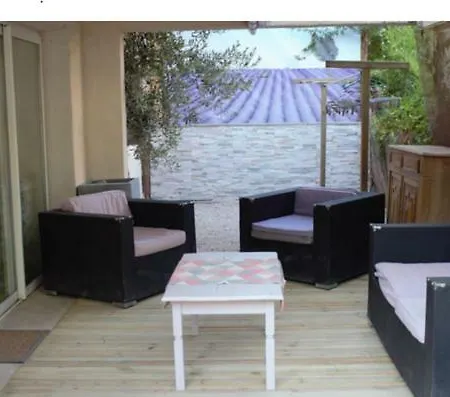 Chemin Neuf Jardin Apartamento
