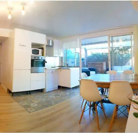 Chemin Neuf Jardin Apartamento