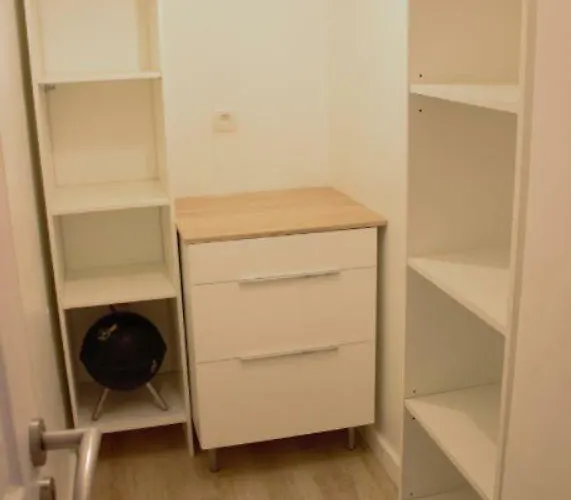 Chemin Neuf Jardin *